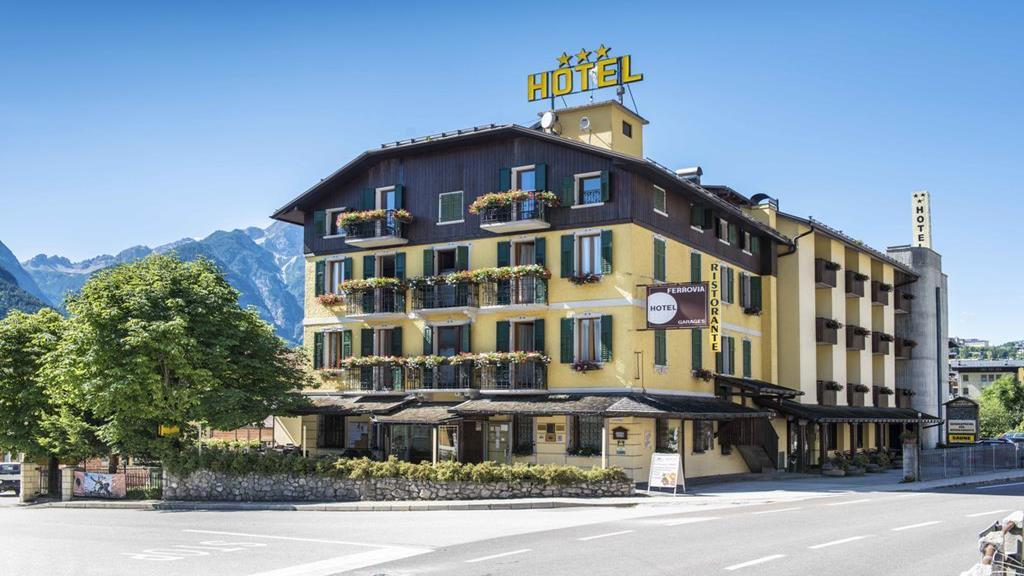 Hotel Ferrovia Calalzo di Cadore Экстерьер фото